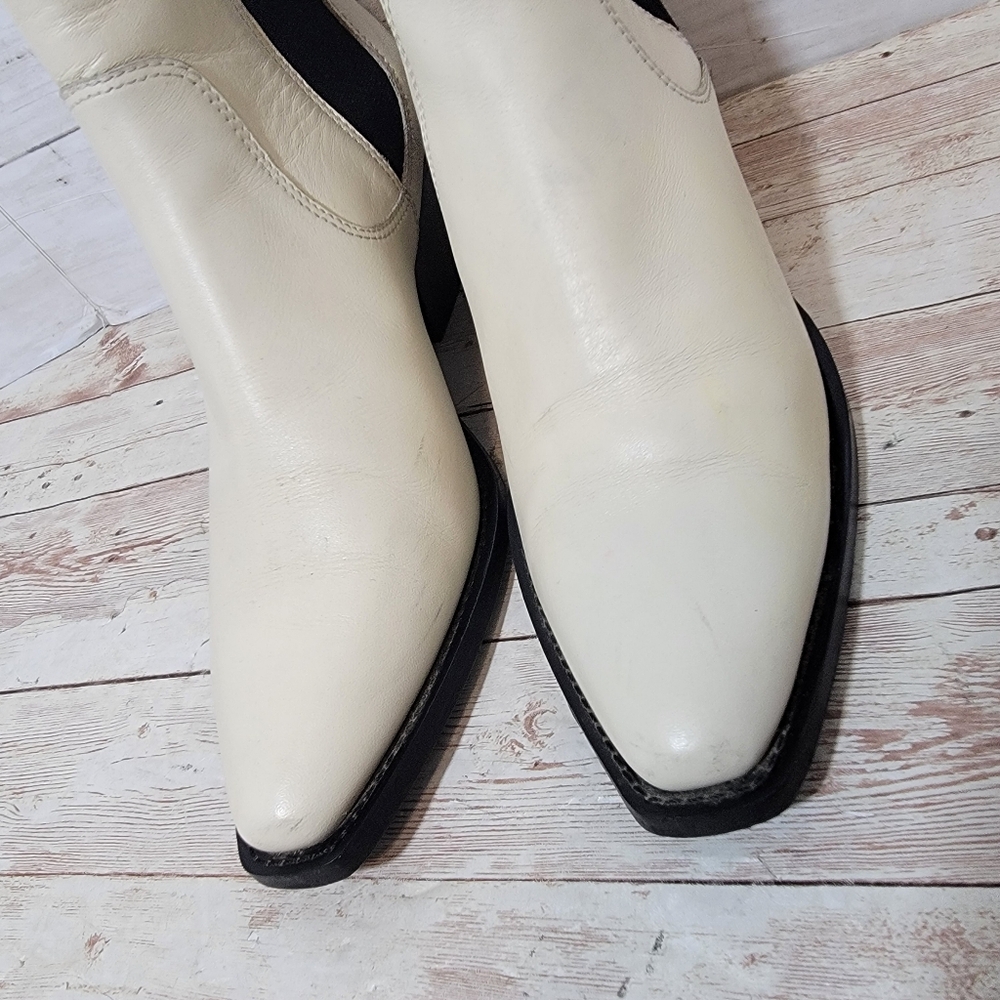 Everlane Cream and Black Ankle Boots - Picture 5 of 15